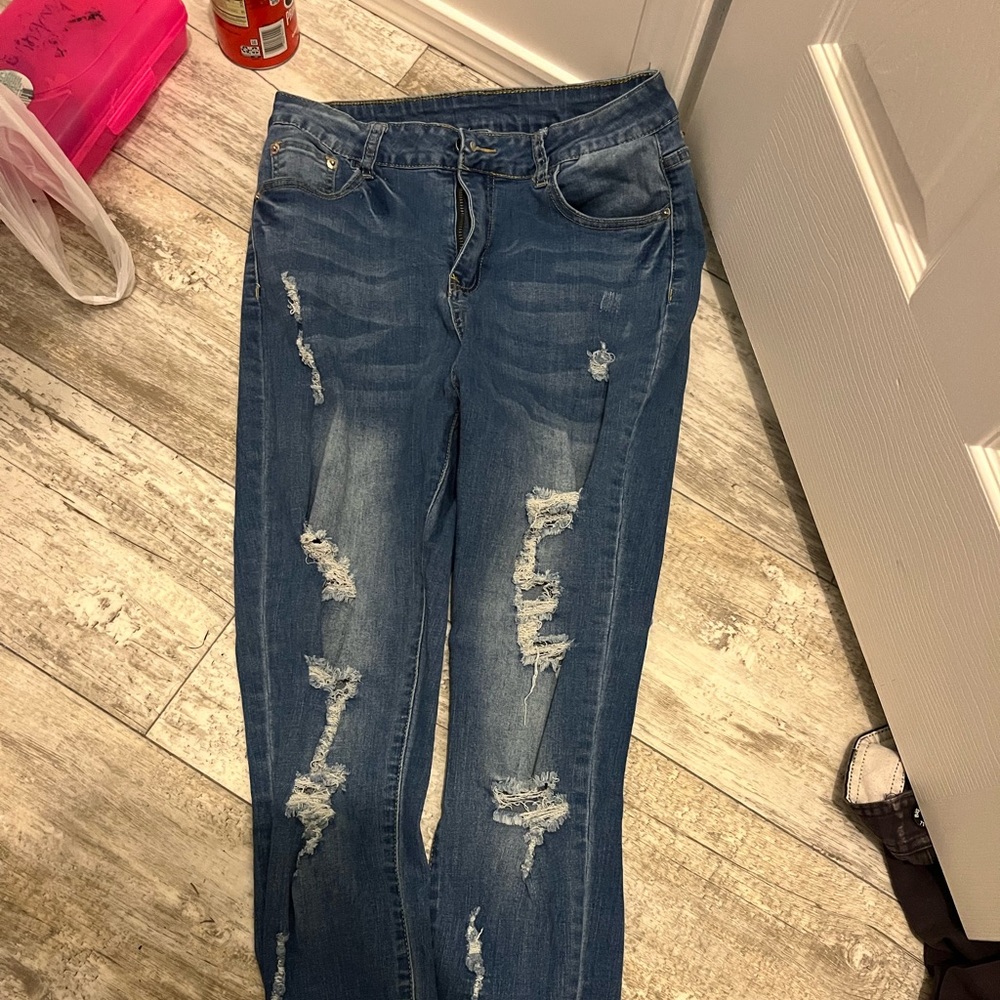 Ripped jeans
